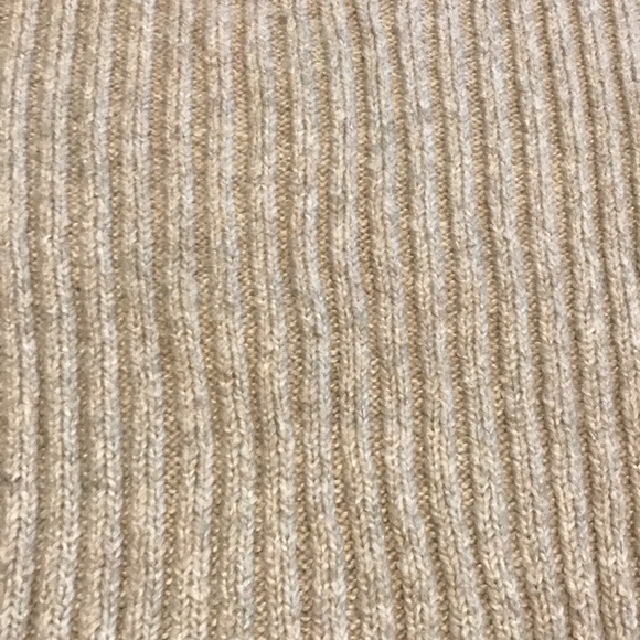 Abercrombie & Fitch Chunky Sweater - Picture 4 of 4